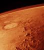 Die dünne Marsatmosphäre aus dem Mars-Orbit betrachtet. Die dünne Marsatmosphäre aus dem Mars-Orbit betrachtet.